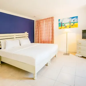 Grand Decameron Montego Beach, A Trademark Бухта Монтего
